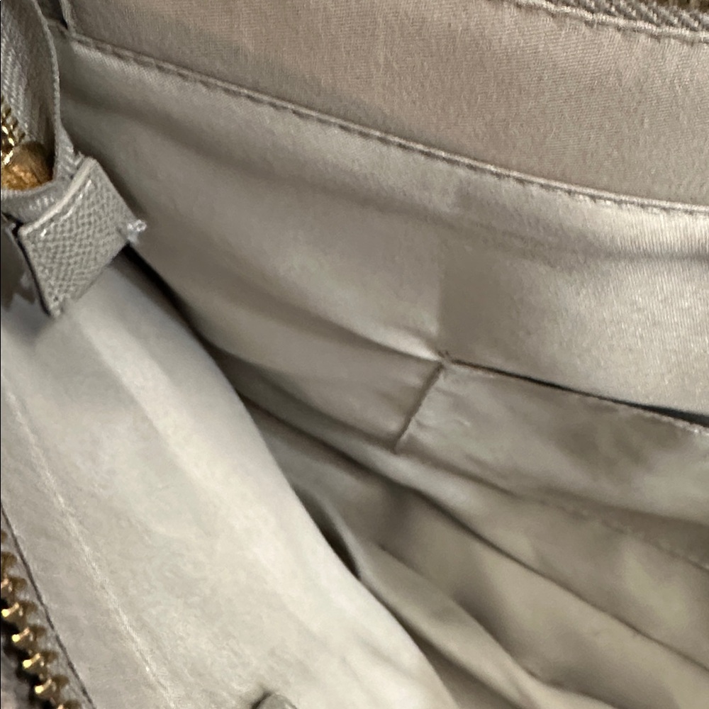 NWT Bebe Elegant Gray Tote Bag - Picture 10 of 11